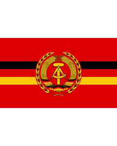 Fahne: Dienstfahne für Kampfschiffe und -boote der Volksmarine der Deutschen Demokratischen Republik